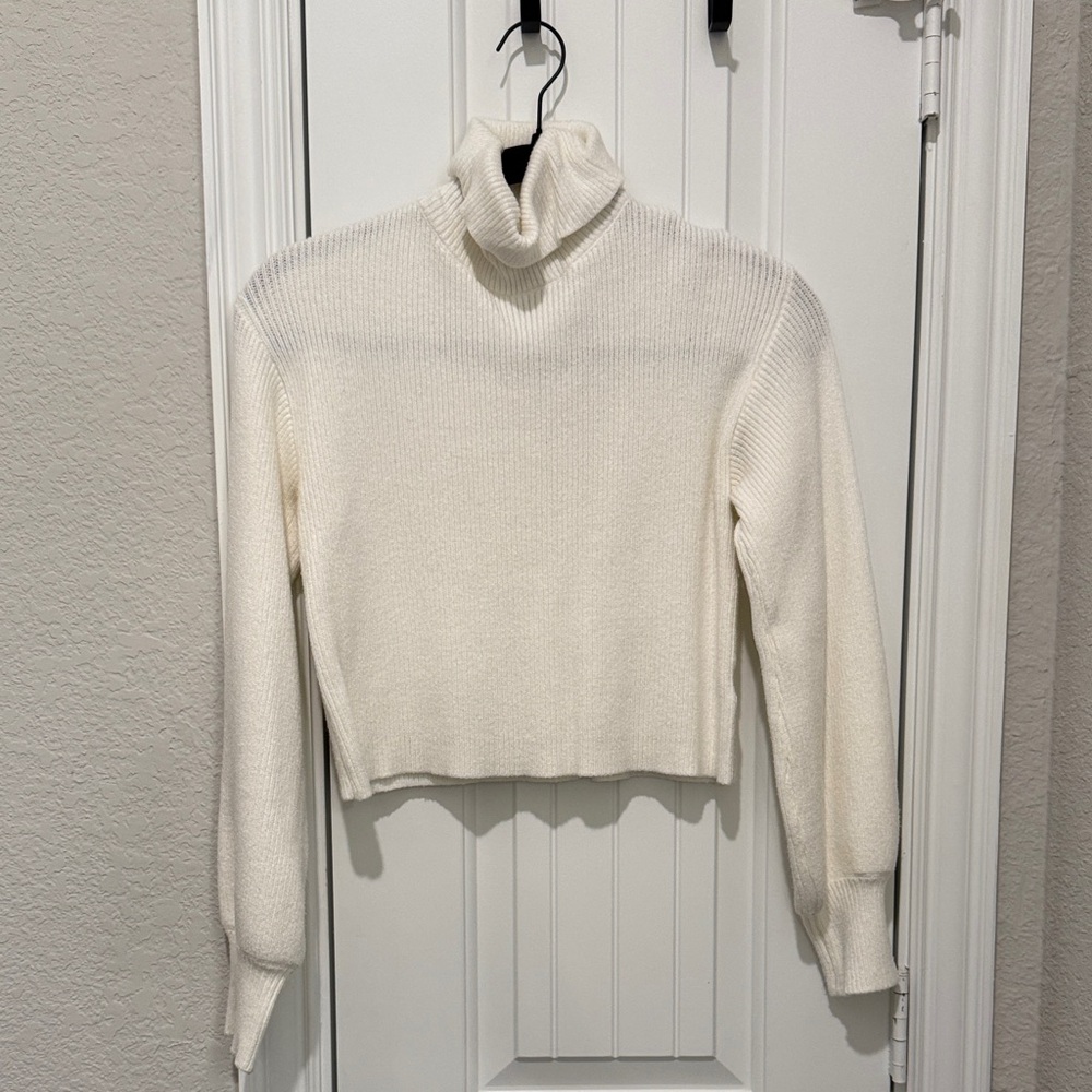 Women's Cream Cropped Turtleneck Sweater